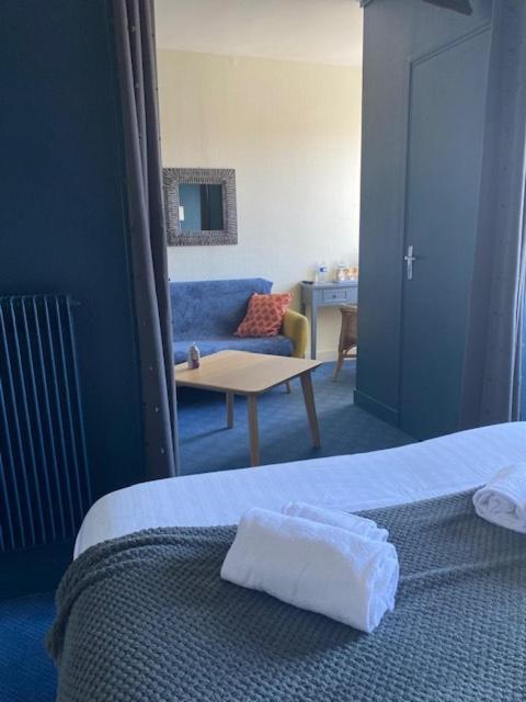 Hotel Des Pins Jullouville-les-Pins Room photo