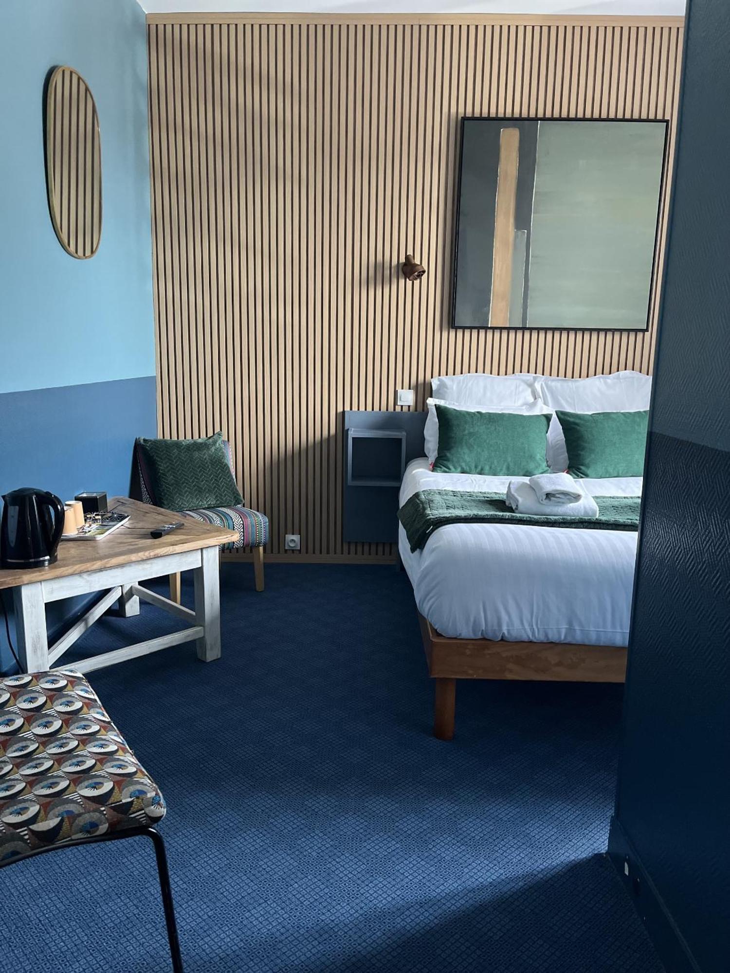 Hotel Des Pins Jullouville-les-Pins Room photo